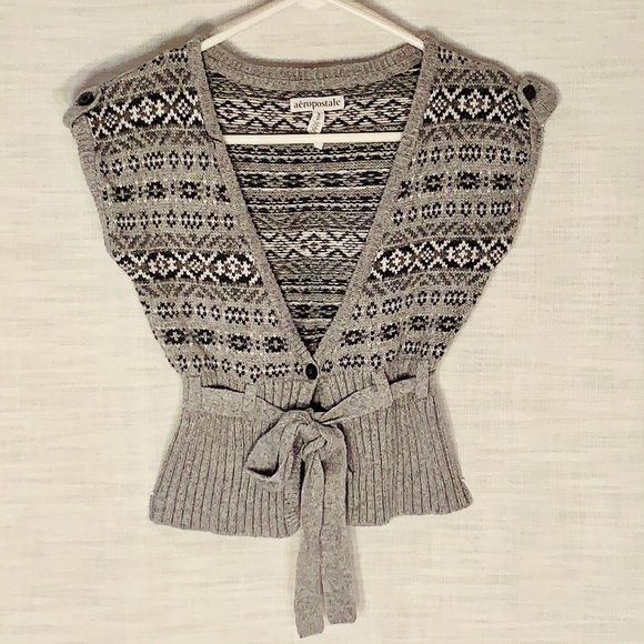 Aeropostale Sweaters - AEROPOSTALE GRAY SHORT SLEEVE BELTED SWEATER VEST